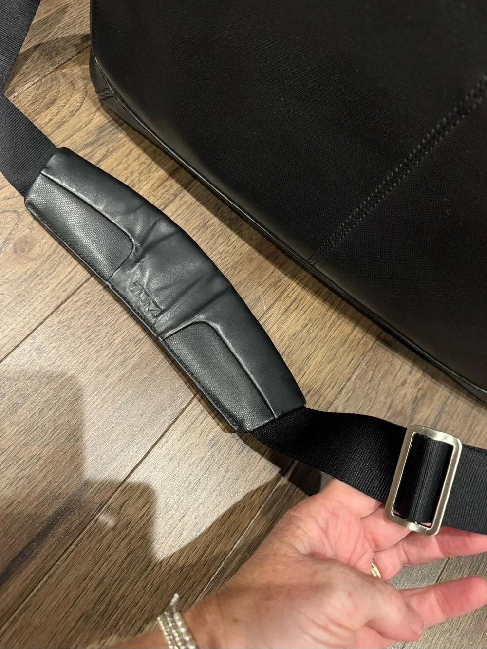 Tumi sleek leather